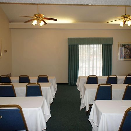 Baymont By Wyndham Fort Myers Central Zewnętrze zdjęcie