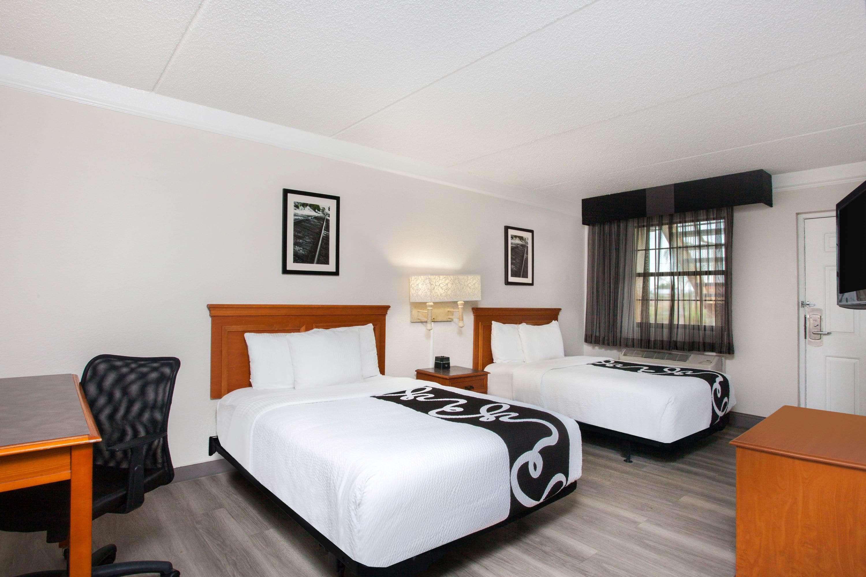 Baymont By Wyndham Fort Myers Central Zewnętrze zdjęcie