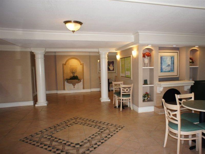 Baymont By Wyndham Fort Myers Central Zewnętrze zdjęcie